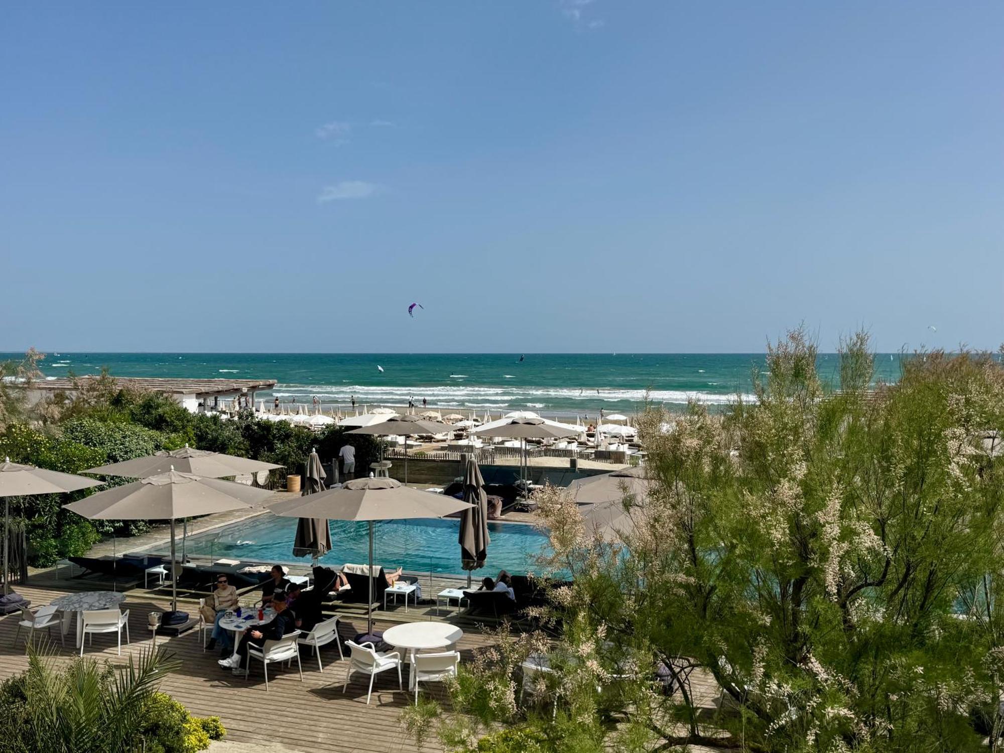 Hotel Plage Palace & Spa Palavas-les-Flots Bagian luar foto